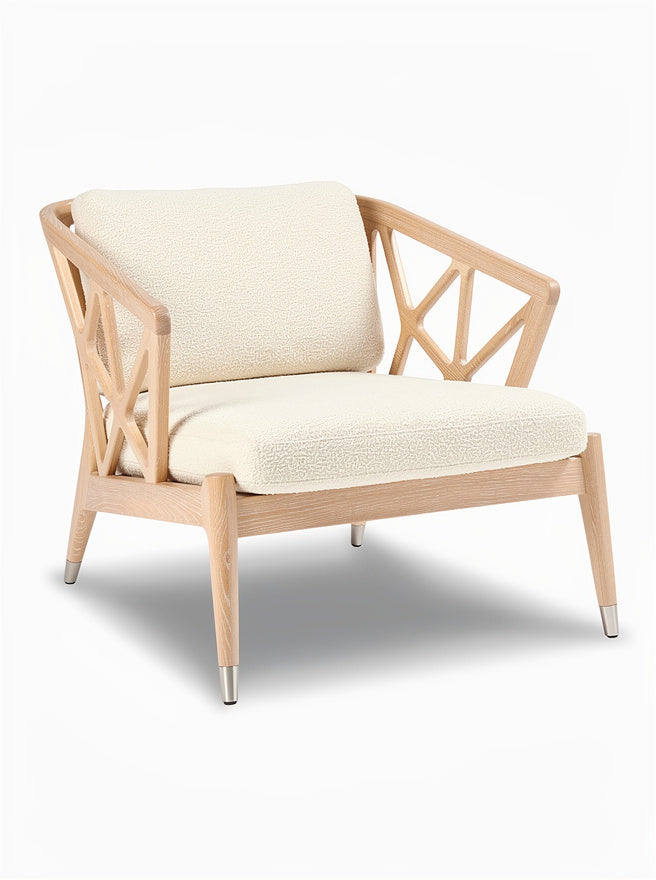"Moderne stoel met houten frame en stoffen bekleding"